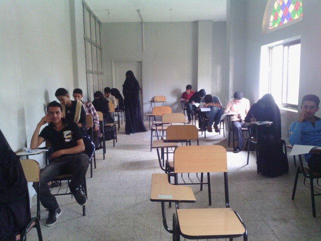 صور من القاعات والمعامل